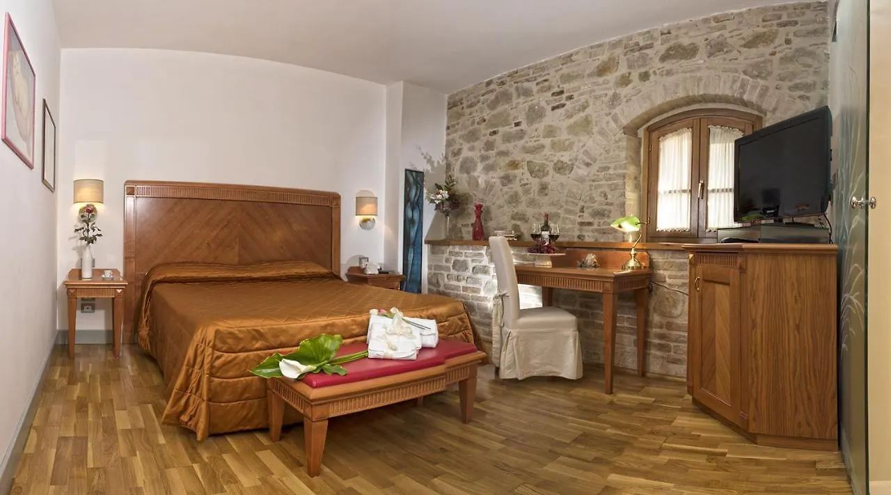 Boutique Hotel Al Grappolo D'Oro Torgiano