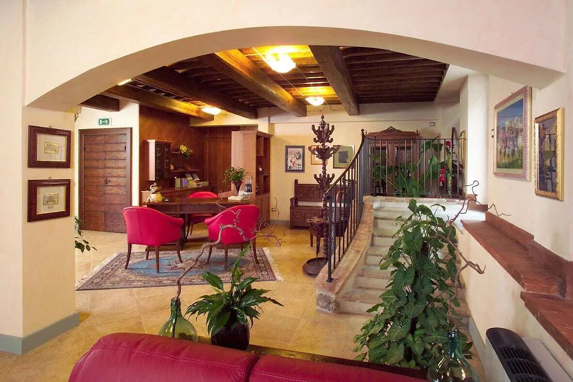 Boutique Hotel Al Grappolo D'Oro Torgiano